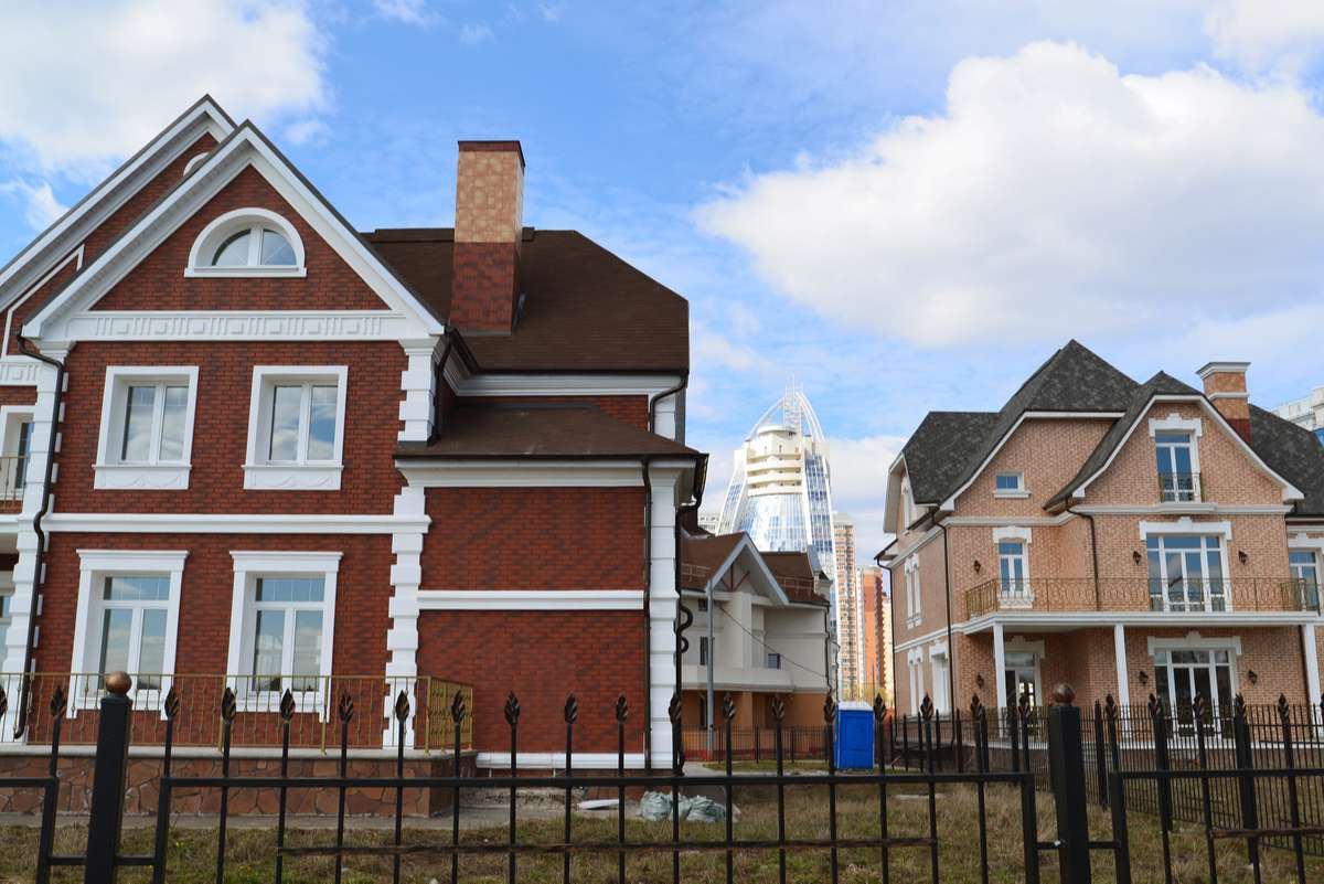 A residdential home, Baltimore property management concept.